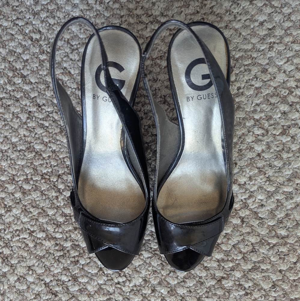 G By Guess Black Patent Leather Peep-Toe Heels Size 6.5M - Picture 2 of 7